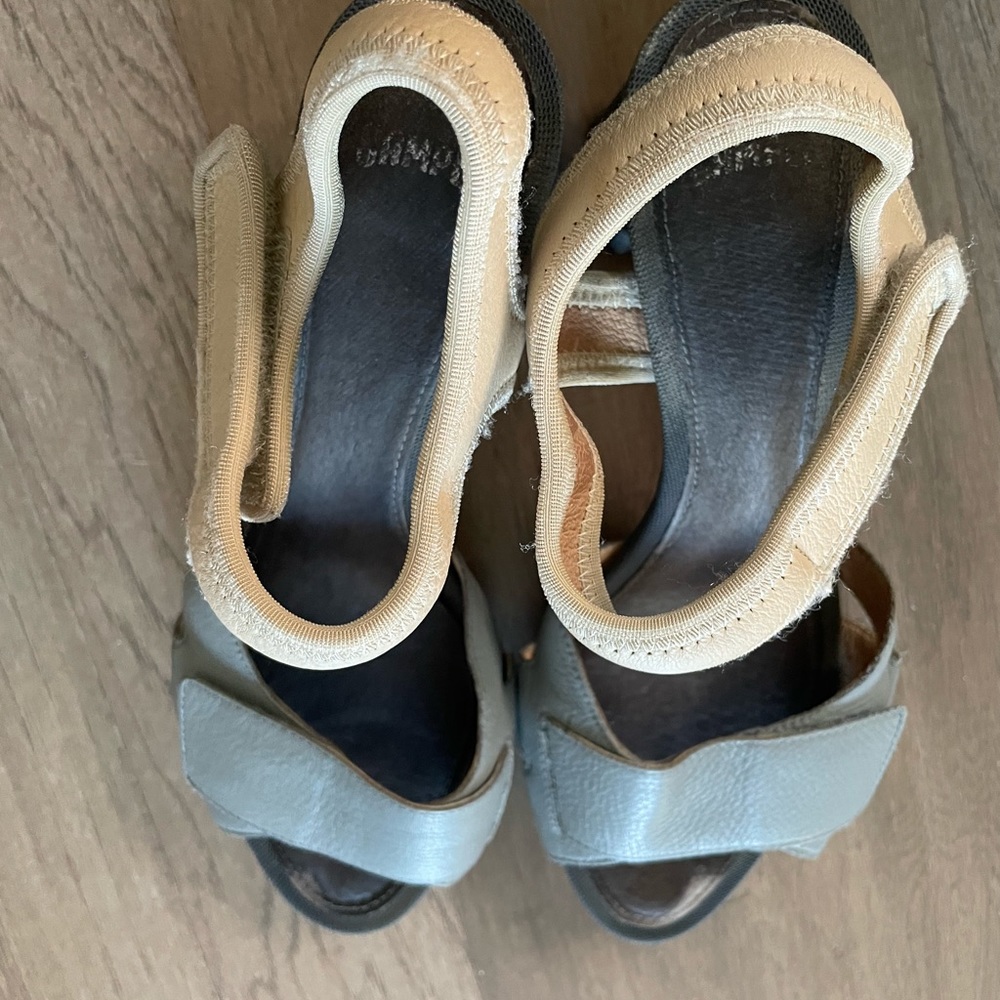 Camper heels